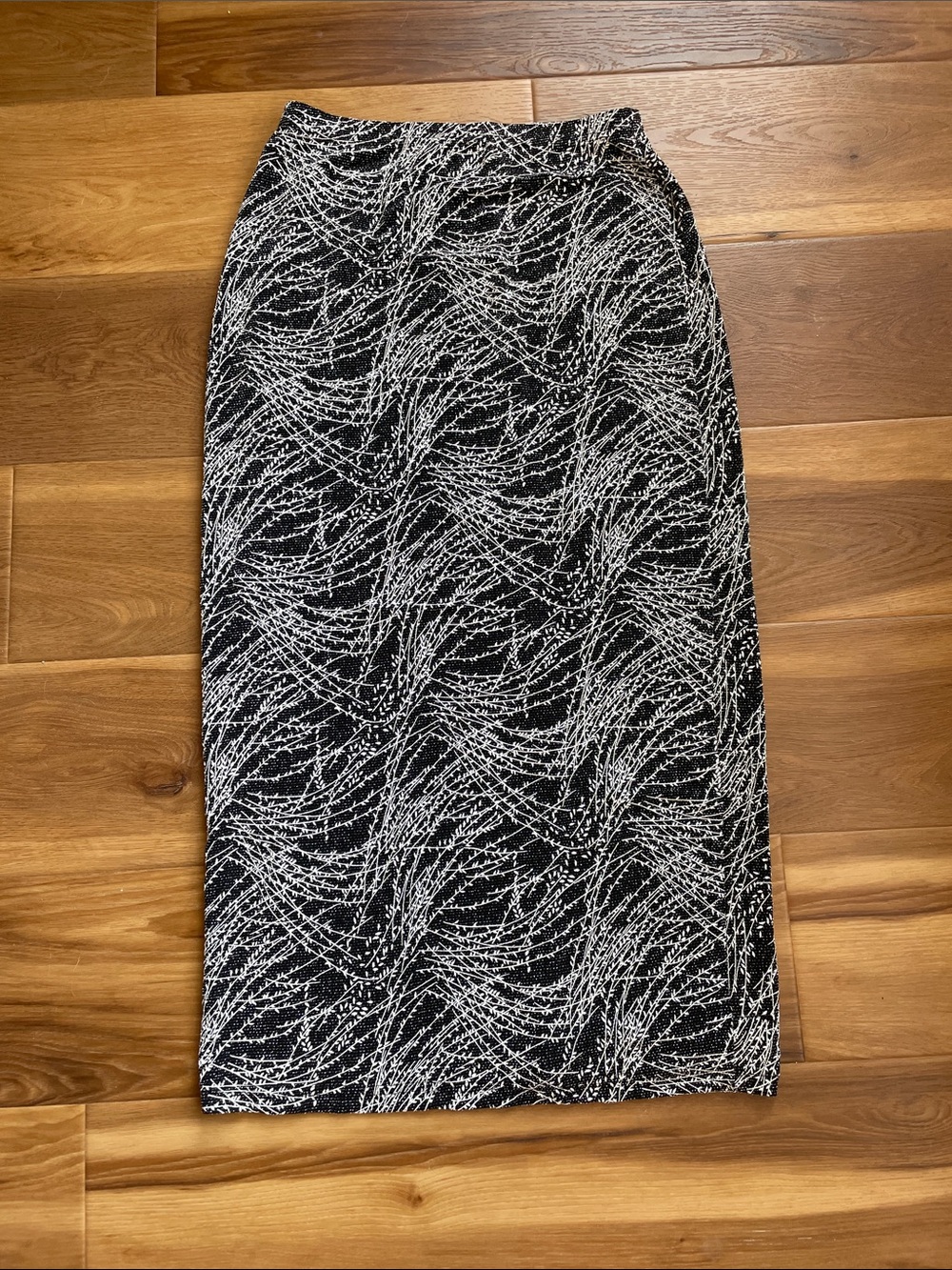 90s fitted midi skirt